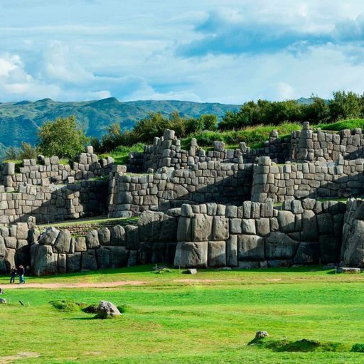 HD-City-Tour-Cusco-Catedral-Koricancha-Parque-arqueologico-Sacsayhuaman-4-Ruinas-31-1